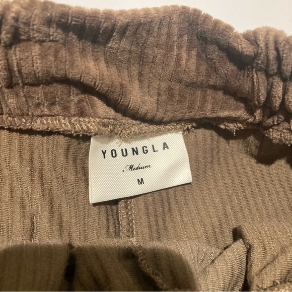 YoungLA 119 Collections Brown Corduroy Shorts size medium - Picture 3 of 8